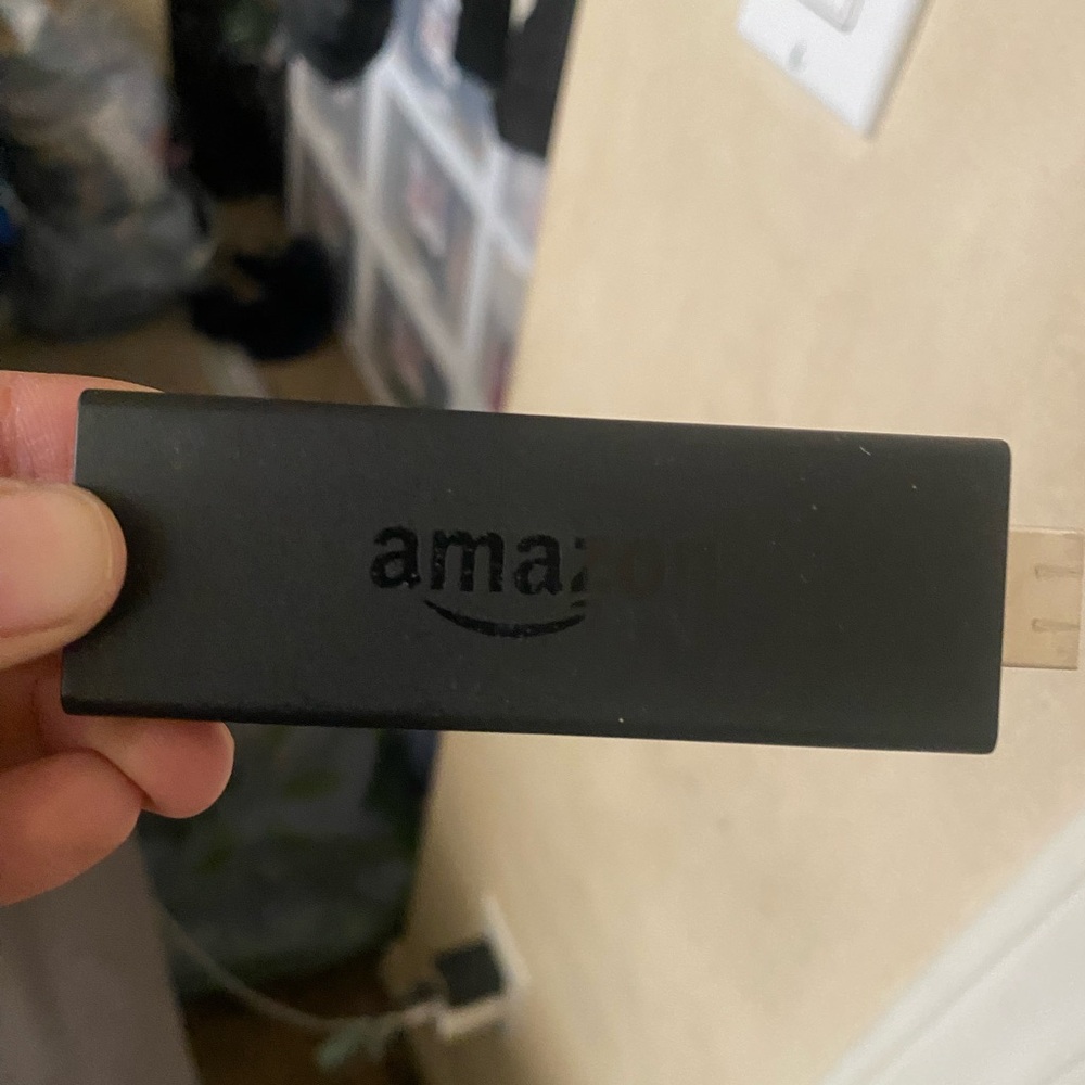 Amazon fire stick with extra hdmi stick included